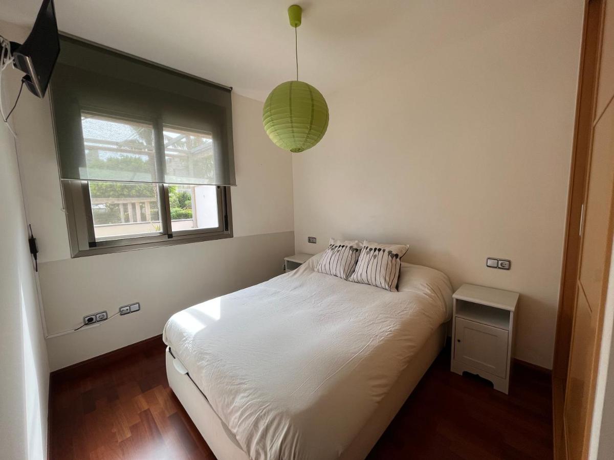 Altos Del Toril 2 Habitaciones Wifi Y Parking 토레몰리노스 외부 사진